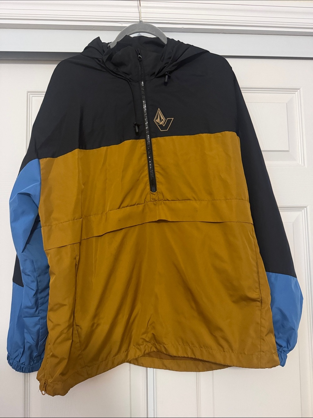 Volcom Men’s Colorblock Hooded Windbreaker - Mustard/Black/Blue